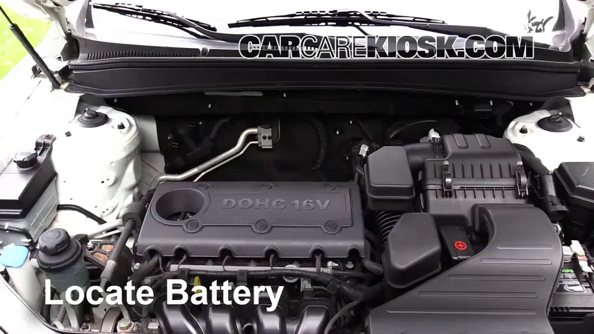 2011 Hyundai Santa Fe GLS 2.4L 4 Cyl. Battery